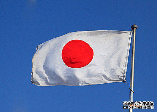 1526883174930990.jpg east-ep-a41-1560678.jpg